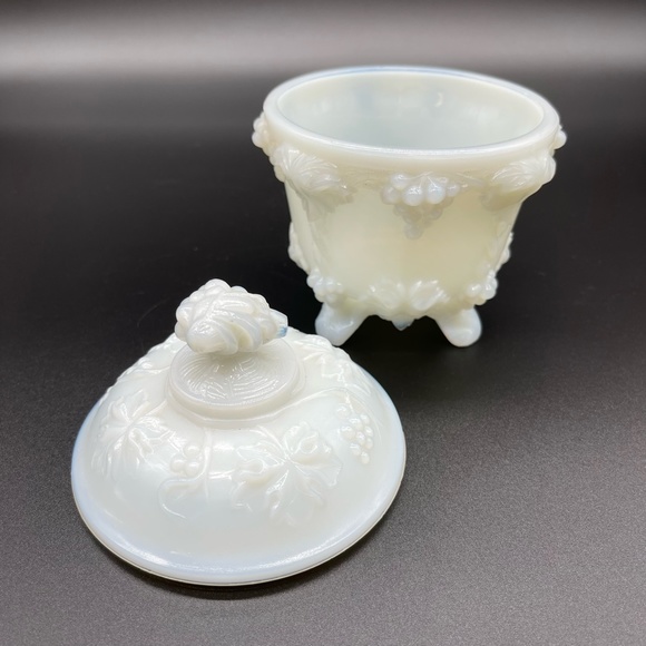 Vintage Portieux Vallerysthal Opaline Milk Glass Covered Footed Candy Dish Grape - Picture 9 of 11